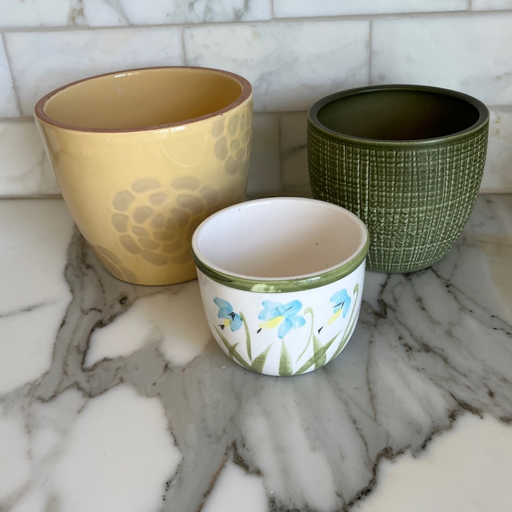 Pottery pots 3